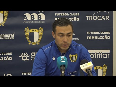 FC Famalicão: “O adversário acredita que pode passar” Marco Ramos treinador famalicense