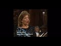 Capture de la vidéo Arleen Auger And Frederica Von Stade Blend Gorgeously In Mozart's Divine Duet