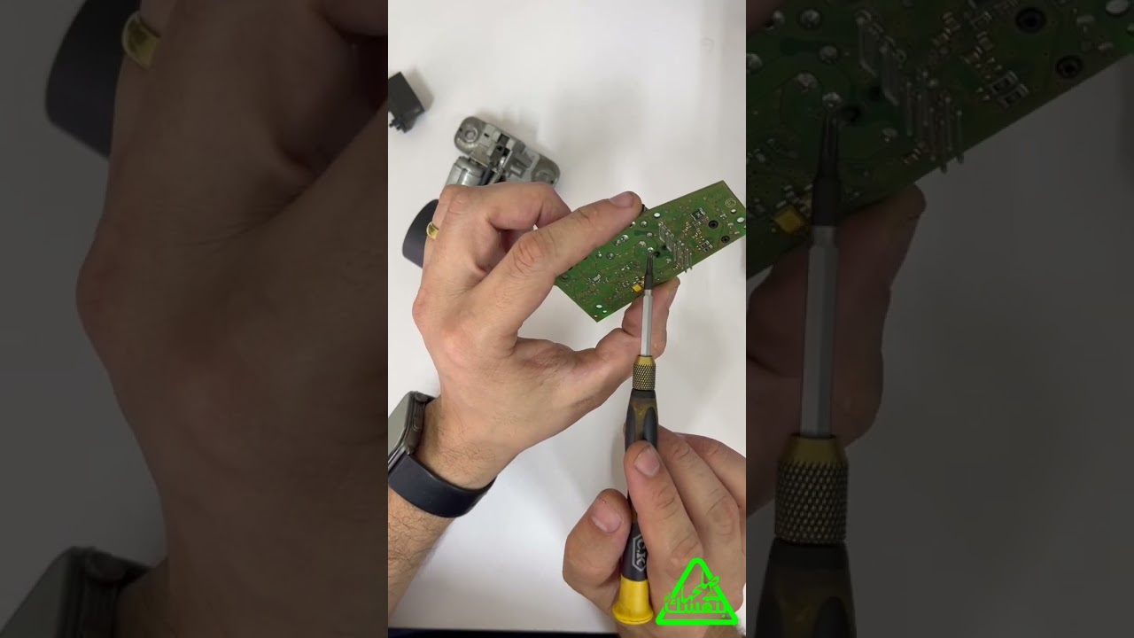 حل مشكلة قفل قطمة الباسات - PASSAT steering column lock fix
