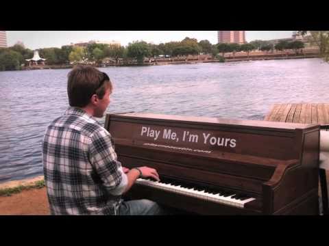 Piano Hopping in Austin - Bennie and the Jets