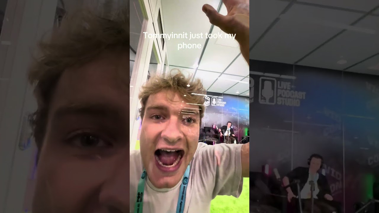 Tommyinnit just took my phone at VidCon