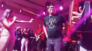 Alex Manga + Lorena · Una Hoja En Blanco - En Vivo 2022