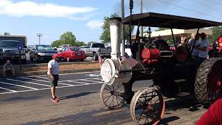 Traction engine towing calliope