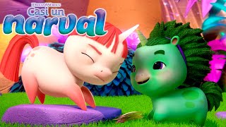 ¡Buscando la chispa de Pixie! ✨ | Casi un narval | Netflix by DreamWorksTV Español 26,178 views 3 months ago 3 minutes, 57 seconds