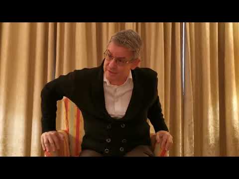 Cold Therapy and Grandiosity of Psychology (ENGLISH responses, with Nárcisz Coach) Episode cover