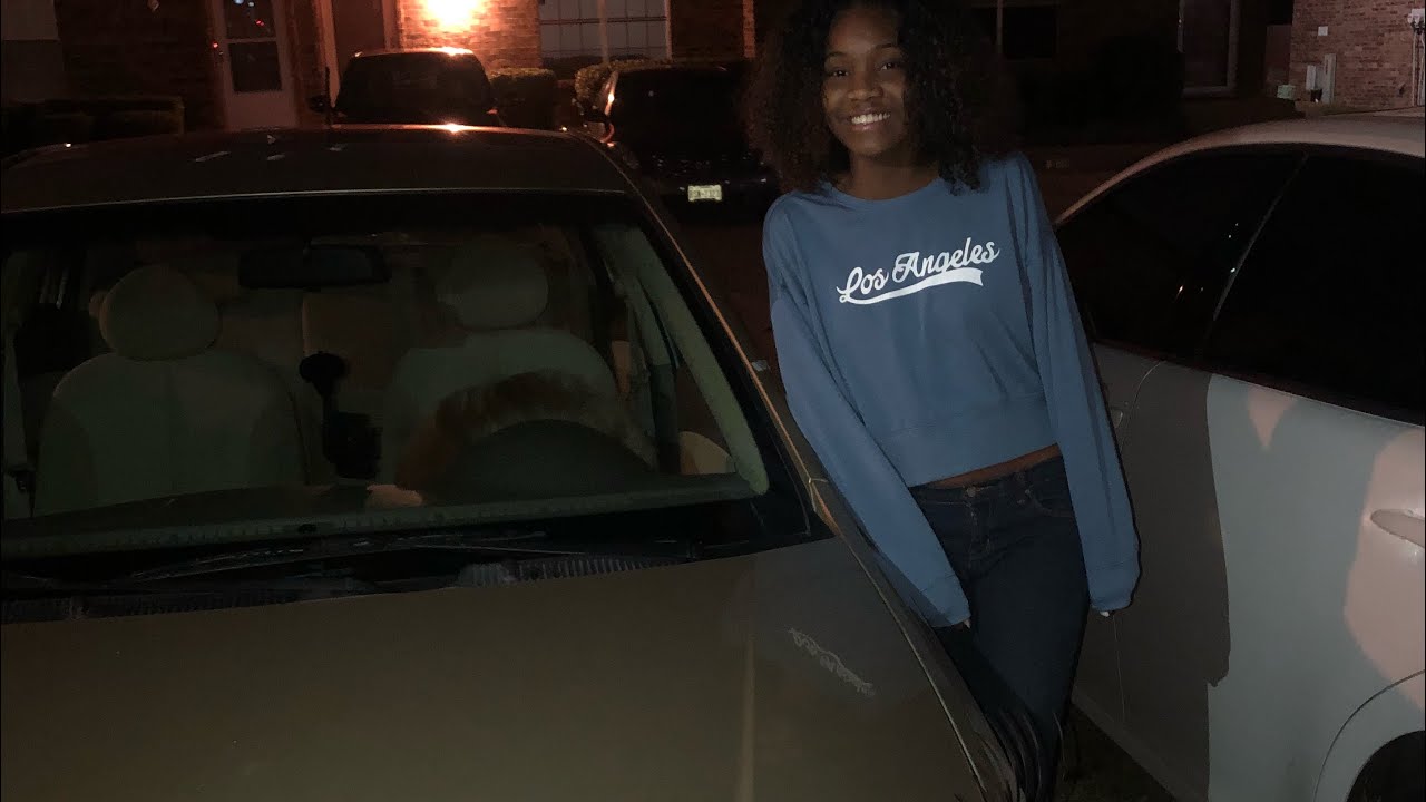 I BOUGHT MY SISTER A CAR FOR CHRISTMAS! XMAS EVE/XMAS DAY VLOG - YouTube