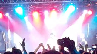 Live: Тимати - Лада седан баклажан (Новый трек) Live: Тимати - Лада седан баклажан (Новый трек)