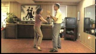 Bachata: Hand Toss