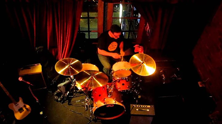 SONNY WOLF        '' BRUTOPIA  Juillet 2012 Montra...