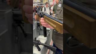 🔥 The Umarex Legends M1A1 Thompson (Tommy Gun) 4.5mm BB CO2 Airgun at British shooting show #airgun