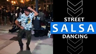 Street Salsa Dancing to Celia Cruz y la Sonora Matancera - Mi Bomba Sono