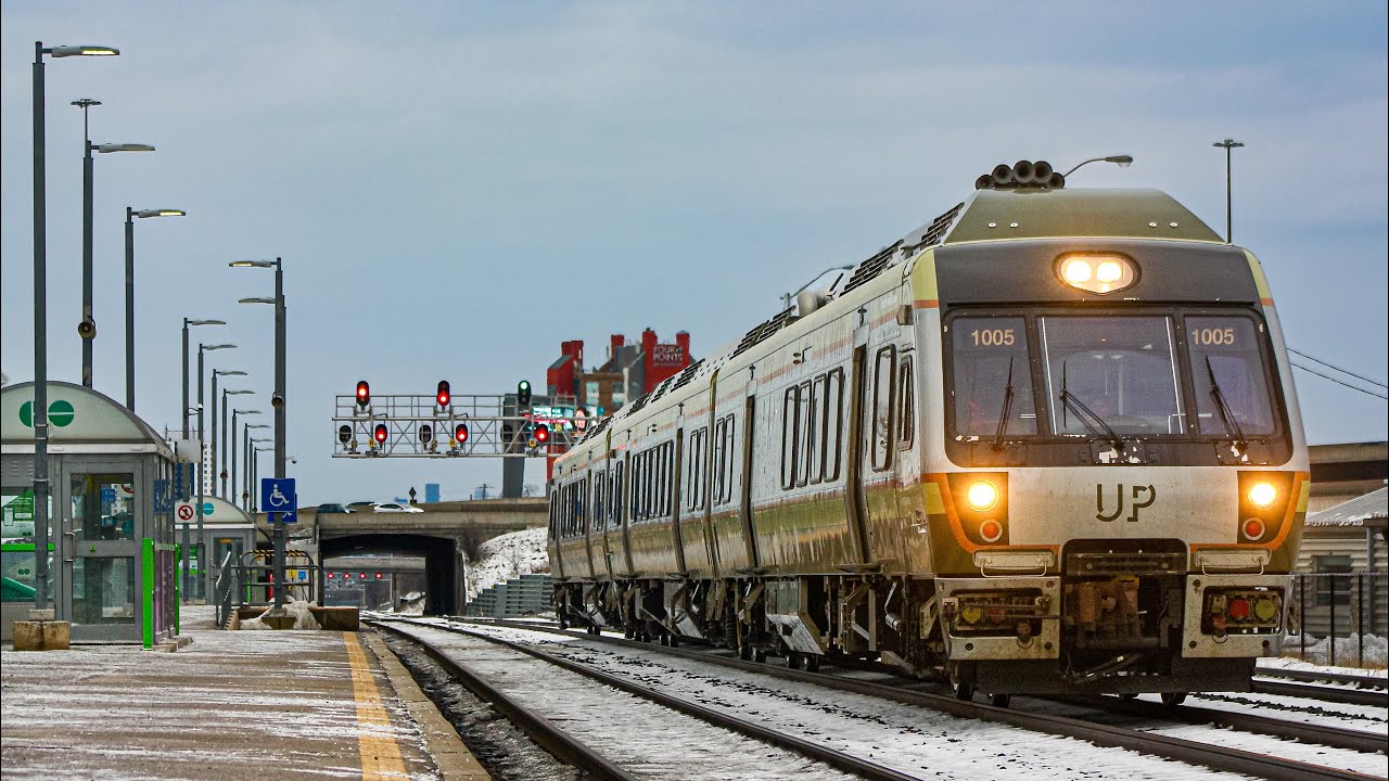 a-few-up-express-at-etobicoke-north-go-station-february-5-2023-youtube