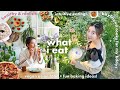 what i eat in a WEEK🍜intuitive eating & home baking! ft period remedies & a surprise bday picnic🧺
