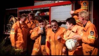 Download lagu John Williamson - True Blue [ Video]