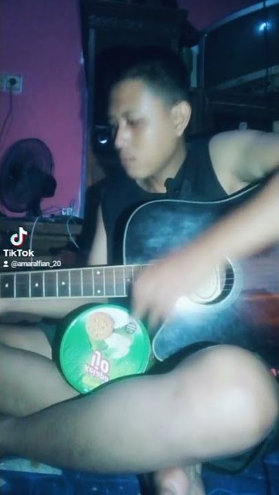 Cover Yg penting halal (biar kerja ku begini) wali band. #amaralfian_20 #waliband #biarkerjakubegini