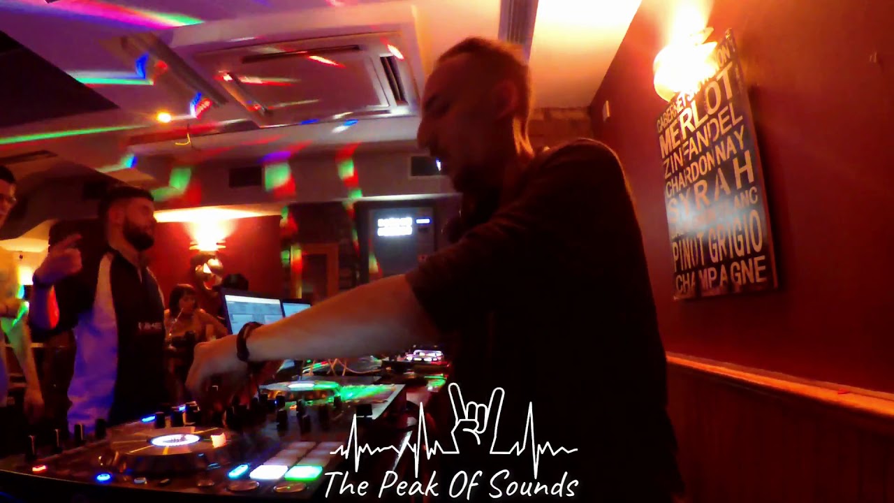 Assista a Cj Borika - Thunder (Original Mix) no YouTube Assista a Cj Borika - Thunder (Original Mix) no YouTube