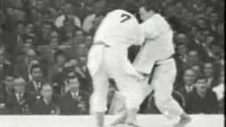 Judo Tokyo 1964: Inokuma (JPN) - Kiknadza (USSR)