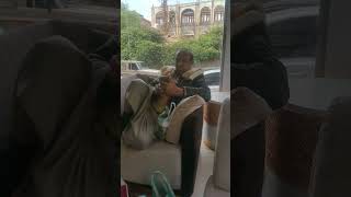 سمير علي العتمي مع صديقه هاني سعيد الجناحي جلسة قات في فندق حدة اليمن صنعاء