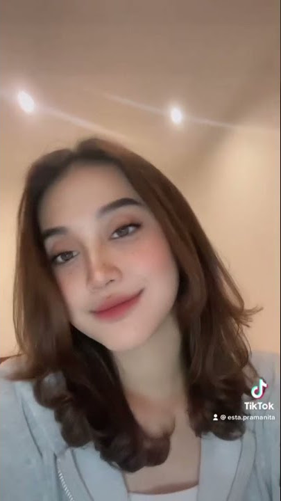 Cakepnya Esta Pramanita 