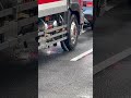 大型トラックのエアータンクにクラーのジャバラが付いてるなあ何でやろなあ😆#トラック #automobile