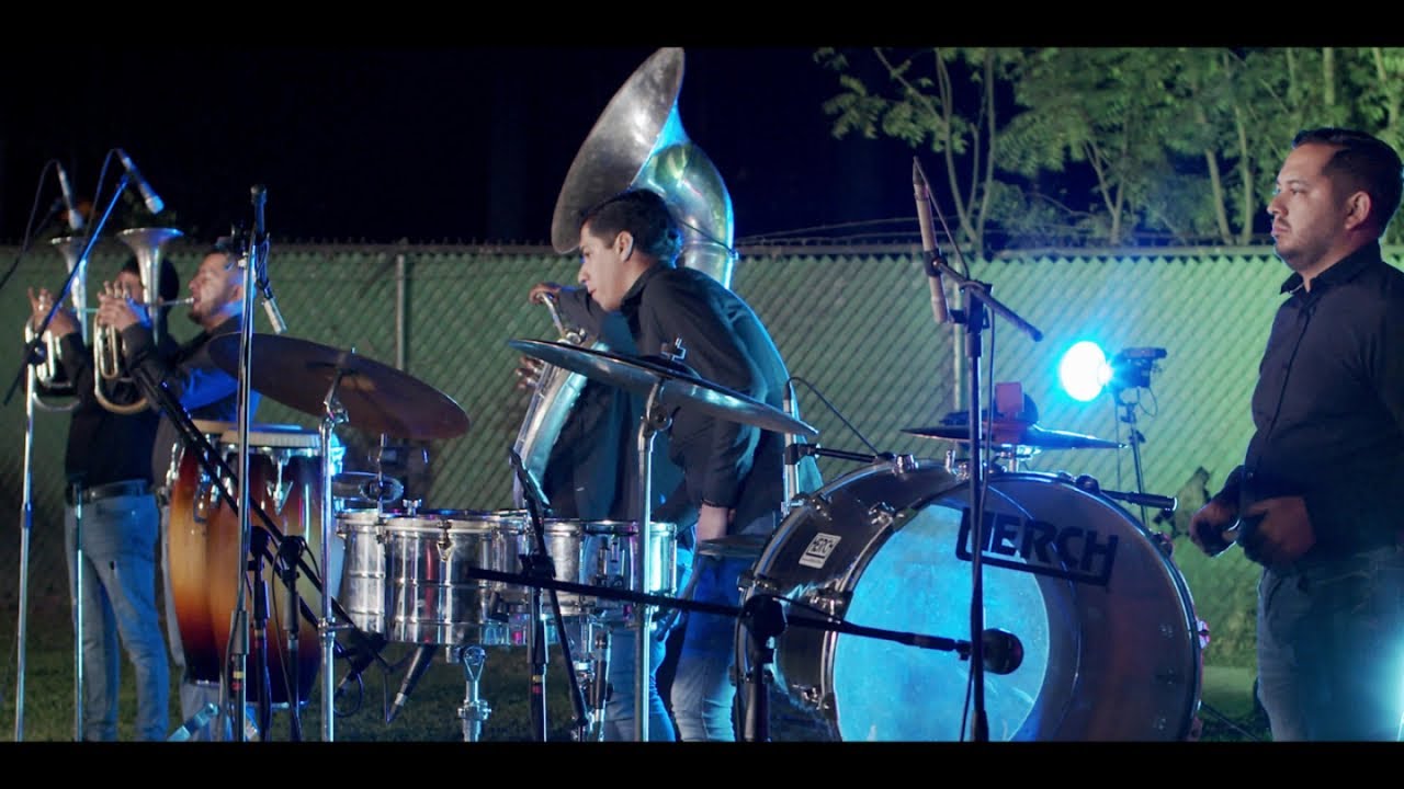 El Fantasma - Entre Amigos Vol.2 (Disco Completo)