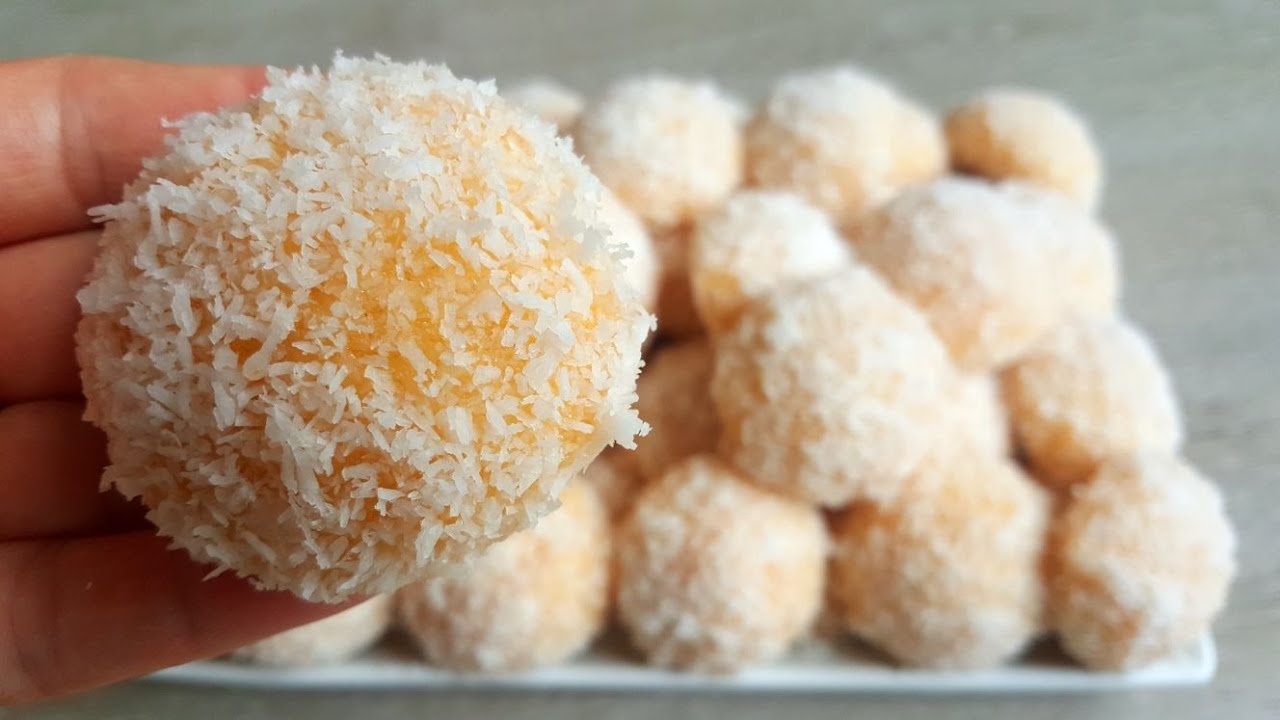 boules coco ultra fondantes sans beurre, gâteaux l'aïd 2021