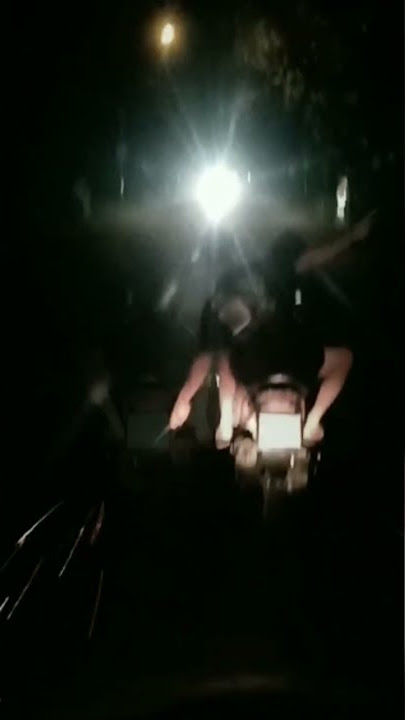 gitik gangster grab on road