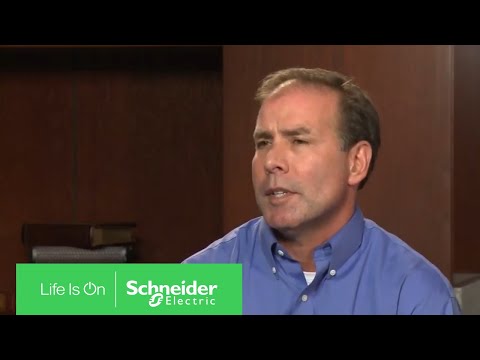 Compass DataCenters Video #2 A Fresh Approach to Design and Construction | Schneider Electric