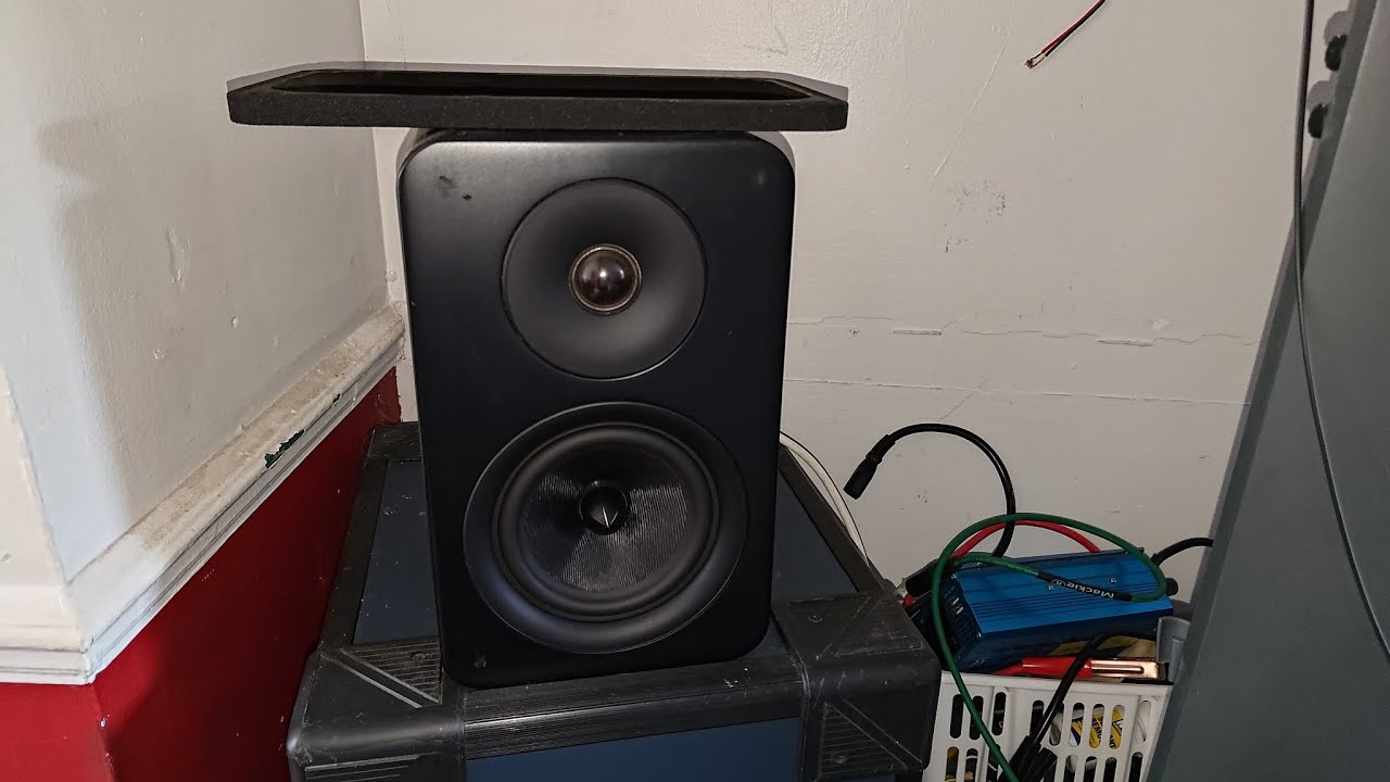 Roth Audio Oli RA2 Test Bass