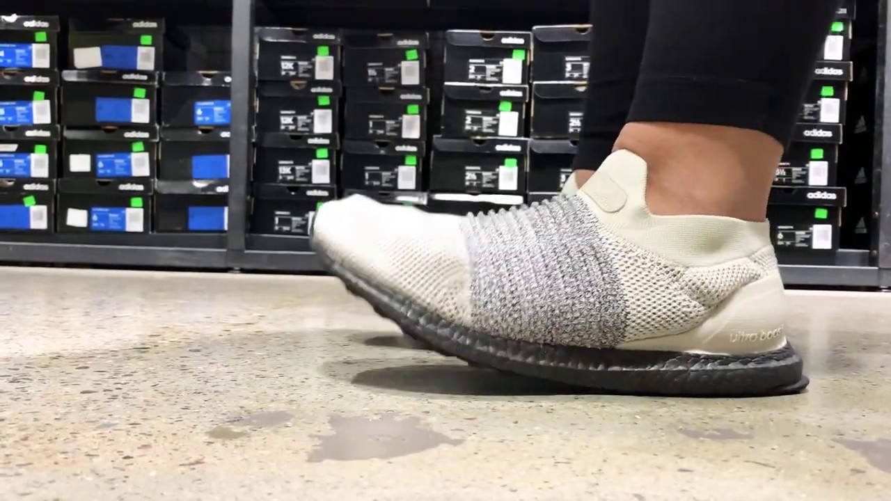 Laceless Adidas Ultra Boost - YouTube