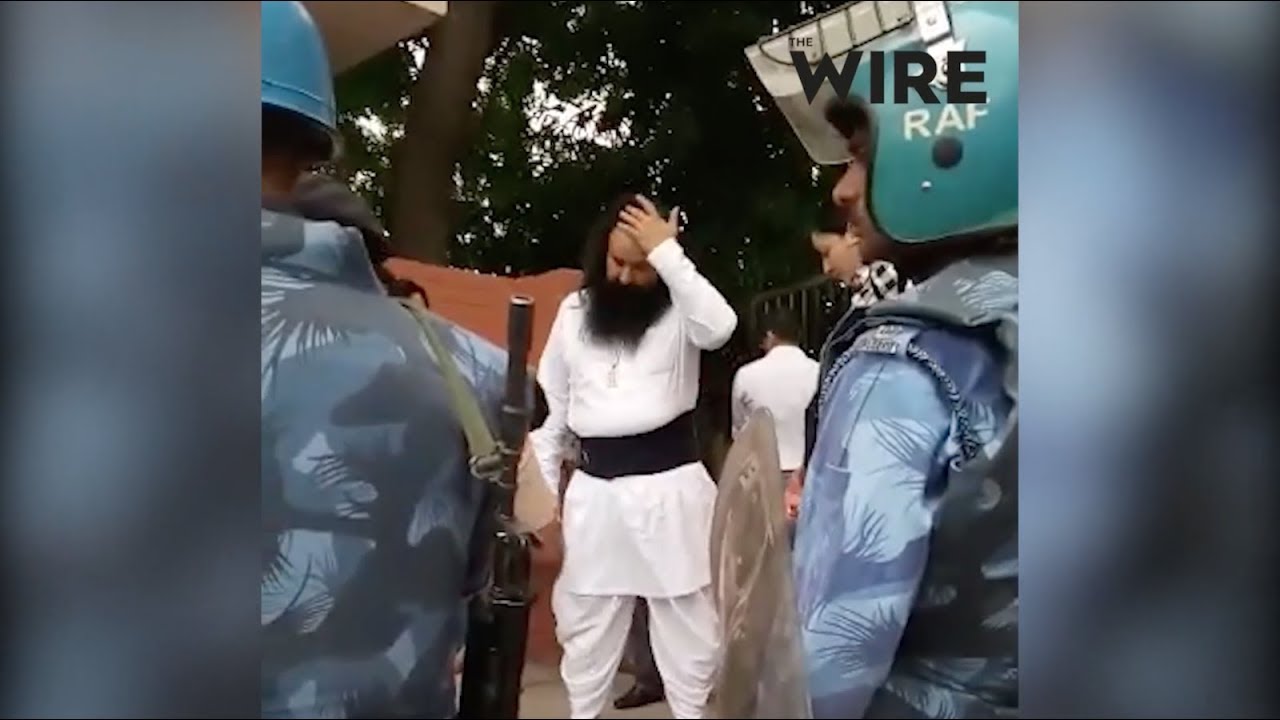 Video of Ram Rahim Singh being escorted into a make shift jail