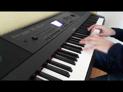 Mad World - Piano Yamaha DGX-660
