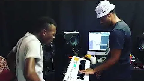 Manxebe 🔥 Gusheshe 🔥 ( Studio session with Mr Glo part 2)