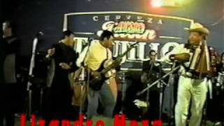 LIZANDRO MEZA - Los Sabanales (en vivo concierto en Laredo - Trujillo) chords