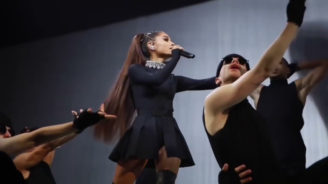 *short* dangerous woman diaries twixtor scenepack