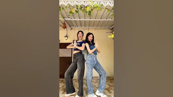 Waka waka! #youtubeshorts #dance #trending #song #love #shorts #shortvideo #viralvideo #viral #yt