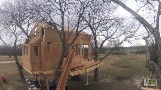 Waco, Texas Treehouse Timelapse | Treehouse Masters