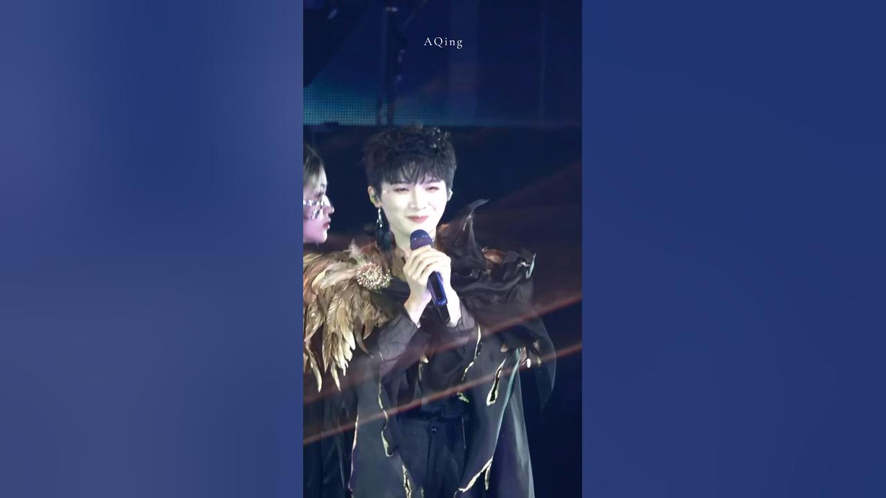 忍不住笑出声哈哈哈哈 再看一次~ #周深 #concert #zhoushen 忍不住笑出声哈哈哈哈 再看一次~ #周深 #concert #zhoushen
