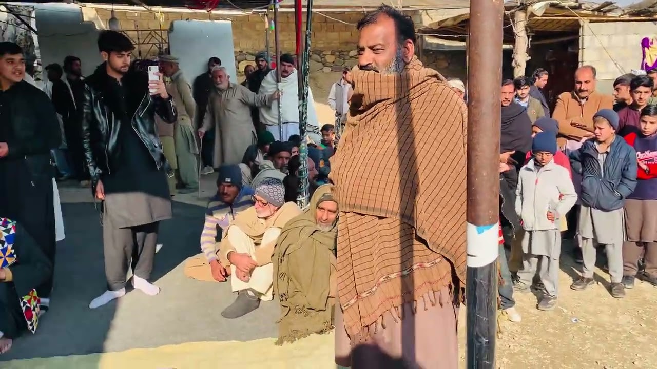 جسے میری سرکار ہیں ایسا نہیں کوئ    کلام 