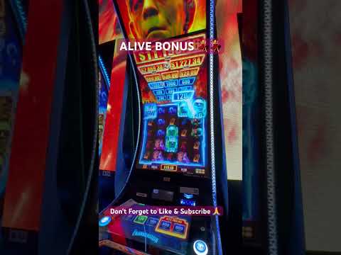 Mo’Mummy bonus on a $8 spin! #slots #vegas #casino #fun #gambling