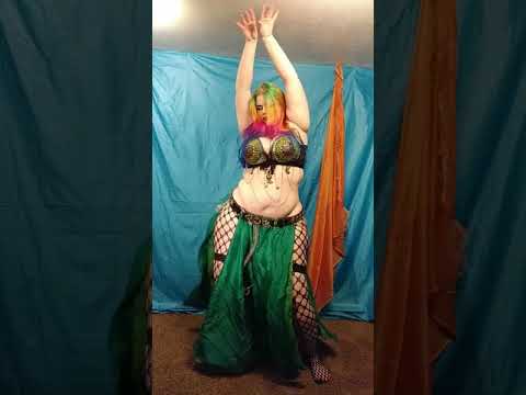 Freestyle fusion belly dance by Miriam Radcliffe