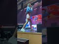 林允儿 演唱会现在允儿下来跟大家打招呼 林允儿 演唱会现在允儿下来跟大家打招呼