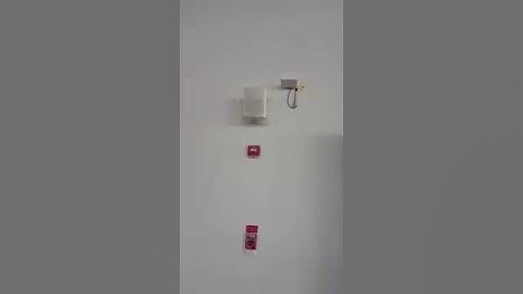 Loa ở sân bay Nội Bài và website Vietnam Airlines bị hacker Trung Quốc tấn công