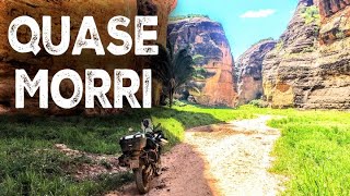 A BEAUTIFUL UNKNOWN CANYON IN BRAZIL - I WENT ON A MOTORCYCLE AND ALMOST DIED (subtitled)