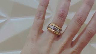 Video: Gold Ring Elegance Three Flat Bands