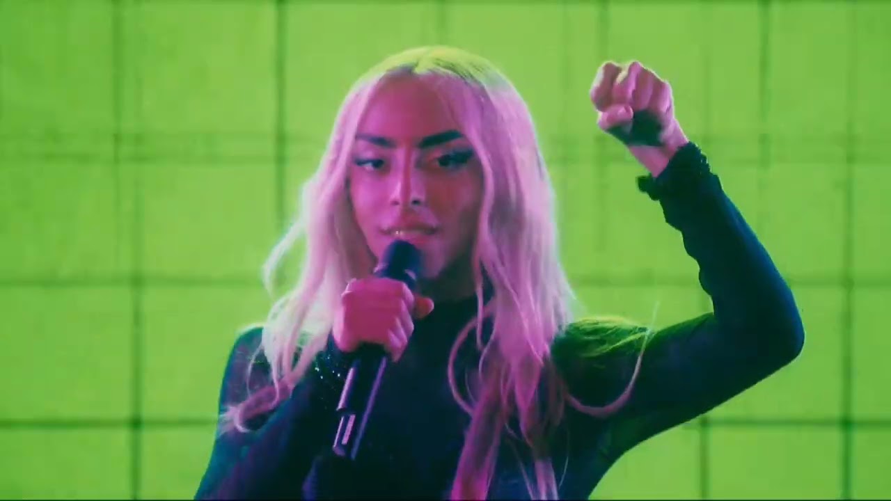 Control - Bilal Hassani | Contre Soirée on the road (LIVE)