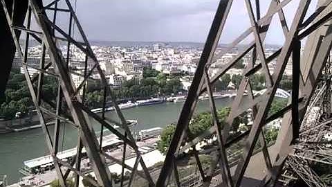 Eiffel Tower elevator ride down (from 3rd to 2nd floor) - Paris, France