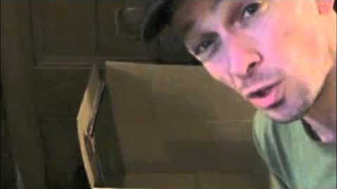 iCrates DJ Tutorial with Ellaskins of djtutor.com | How to store your vinyl 12 records