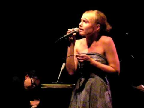 Sarah Riedel sings Emily Dickinson