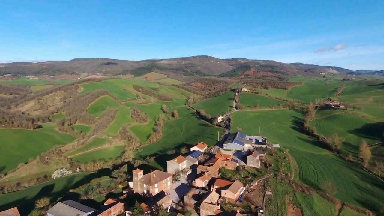 Dans le Rougier de Camarès Aveyron YouTube Dans le Rougier de Camarès Aveyron YouTube